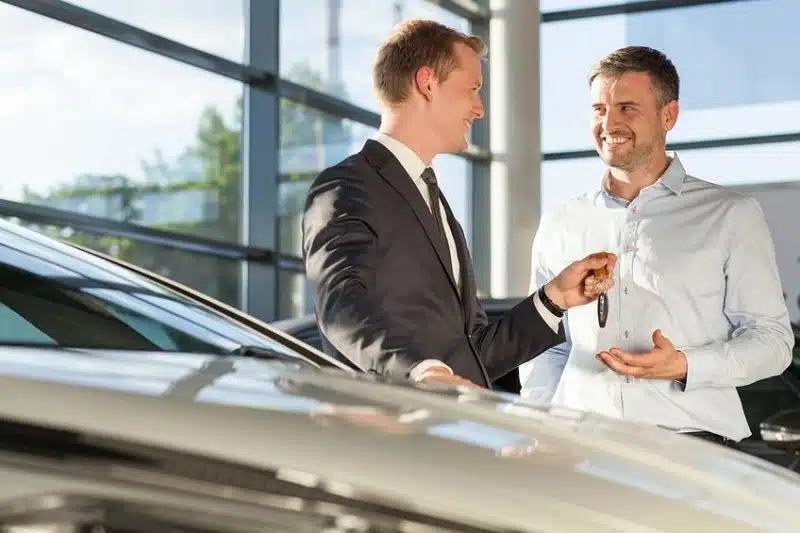 LLD, LOA, Crédit ou achat direct, qu'est ce qui est le plus rentable