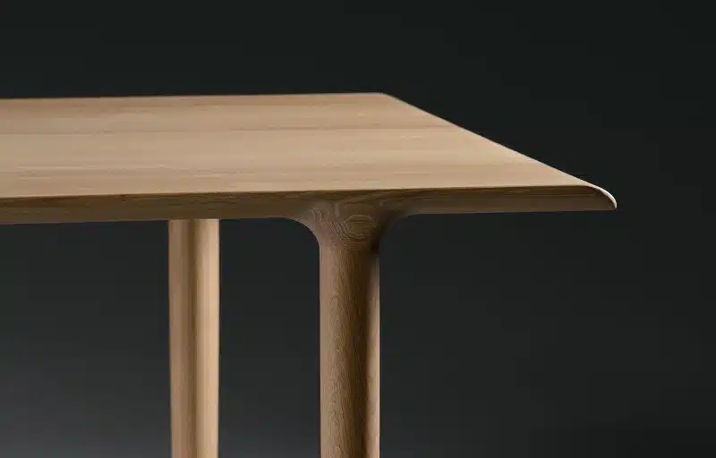 Le bois de chêne l'allié des artisans et des designers