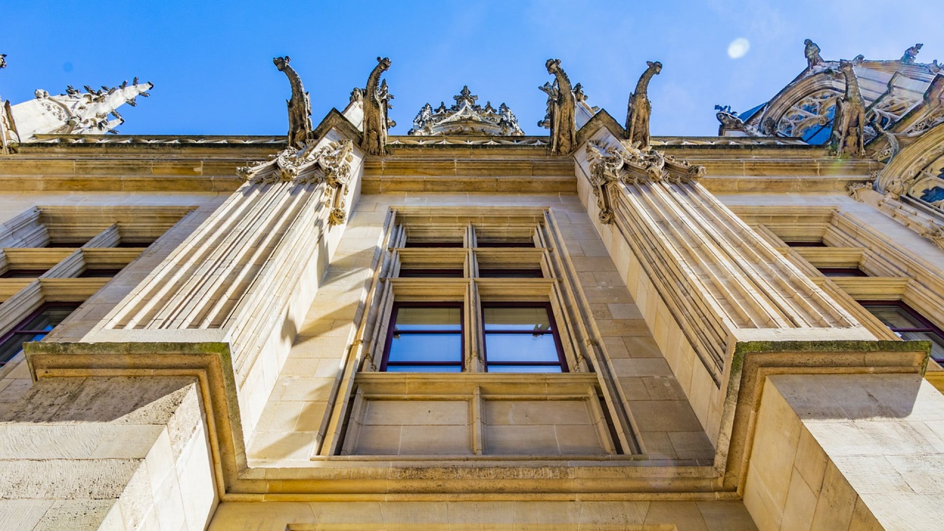 Pourquoi implanter son entreprise à Rouen