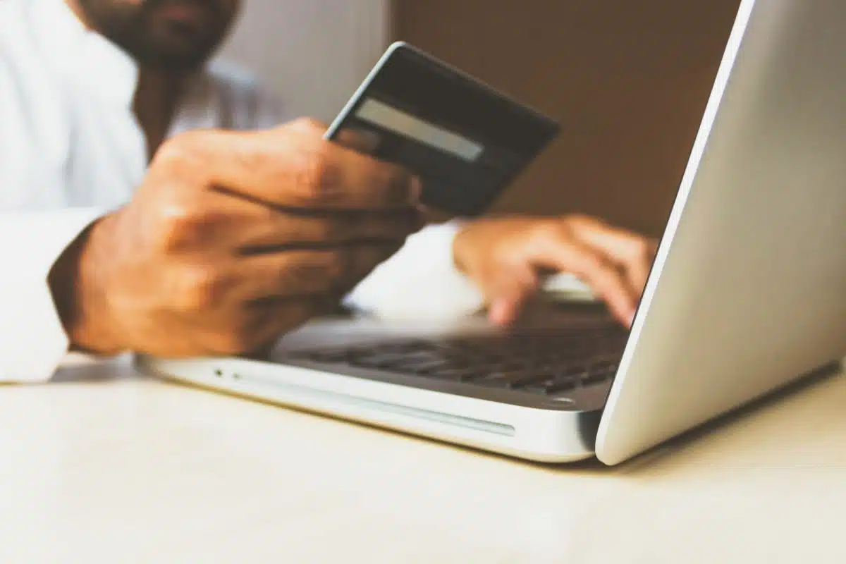 Comment changer son RIB sur Pôle Emploi : 5 étapes pour réussir facilement sa mise à jour bancaire